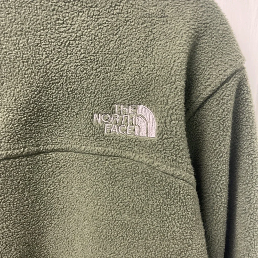 The North Face Men's Fleece Zip-Up Jacket - Medium Two-Tone Green